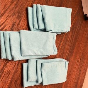 12 Aqua 100% cotton dinner napkins